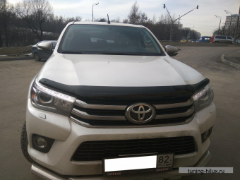 Дефлектор капота Toyota Hilux 2015, 2016, 2017, 2018 годов
