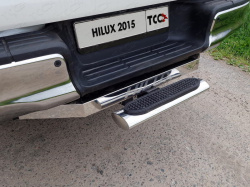 Задняя подножка овальная 120х60 мм (под фаркоп) Toyota Hilux 2015, 2016, 2017, 2018 годов