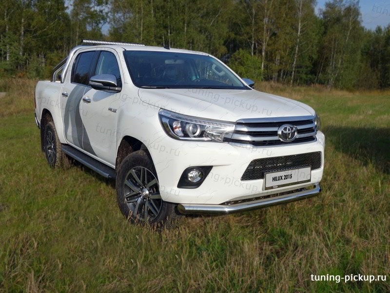 Защита переднего бампера, нижняя 76,1 мм. Toyota Hilux 2015, 2016, 2017, 2018 годов