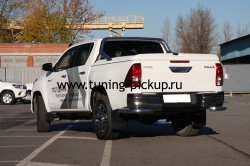 Защита заднего бампера d76 уголки Toyota Hilux 2015, 2016, 2017, 2018 годов