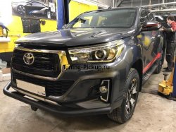 Усиленная защита бампера с "американским" квадратом Toyota Hilux 2015, 2016, 2017, 2018 годов