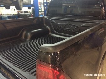 Вкладыш в кузов на борт Toyota Hilux 2015, 2016, 2017, 2018, 2019, 2020, 2021, 2022, 2023, 2024 годов