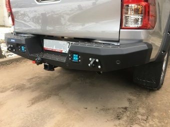 Бампер задний алюминиевый Toyota Hilux 2015, 2016, 2017, 2018, 2019, 2020, 2021, 2022, 2023 годов