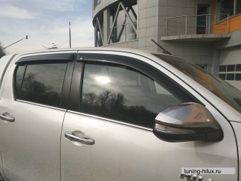 Дефлекторы боковых окон Toyota Hilux 2015, 2016, 2017, 2018 годов