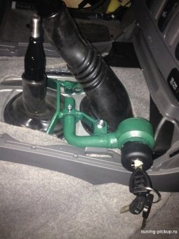 МПУ на КПП/АКПП Toyota Hilux 2015, 2016, 2017, 2018 годов