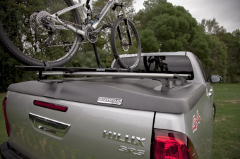 Передвижная багажная система для крышки SPORTLID FOR TANGO для Toyota Hilux 2015-2023