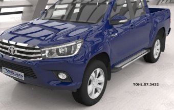 Пороги алюминиевые (Topaz) Toyota Hilux 2015, 2016, 2017, 2018 годов
