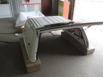Кунг S PLUS V2 коммерческий (распашные боковые окна) Toyota Hilux 2015, 2016, 2017, 2018, 2019, 2020, 2021, 2022, 2023, 2024, 2025 годов