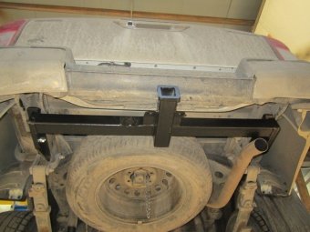 Фаркоп ДЗК Toyota Hilux 2015, 2016, 2017, 2018 годов