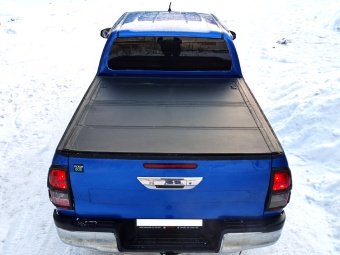 Крышка 4-х секционная 4S PRO для Toyota Hilux 2015-2023