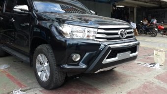 Защита переднего бампера OE-Style Toyota Hilux 2015, 2016, 2017, 2018 годов