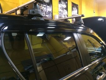 Дефлекторы боковых окон Премиум  Toyota Hilux 2015, 2016, 2017, 2018 годов