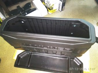 Боковой бокс в кузов Toyota Hilux 2015, 2016, 2017, 2018 годов