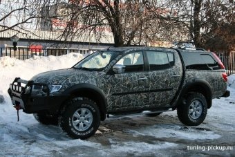 Оклейка плёнкой Toyota Hilux 2015, 2016, 2017, 2018 годов