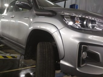 Расширители колесных арок для Exclusive (оригинал) Toyota Hilux 2015, 2016, 2017, 2018, 2019, 2020 годов