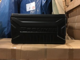 Ящик стационарный (под оригинал) Toyota Hilux 2015, 2016, 2017, 2018 годов