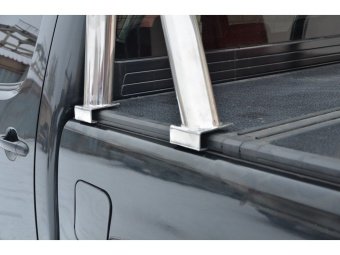 Дуга в кузов 76 мм Toyota Hilux 2015, 2016, 2017, 2018 годов