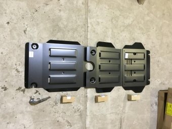 Защита ДВС, КПП и Защита электронного блока РК (2.4 TD, 2.8 TD) (оригинал) Toyota Hilux 2015, 2016, 2017, 2018 годов