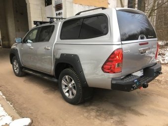 Бампер задний алюминиевый Toyota Hilux 2015, 2016, 2017, 2018, 2019, 2020, 2021, 2022, 2023 годов