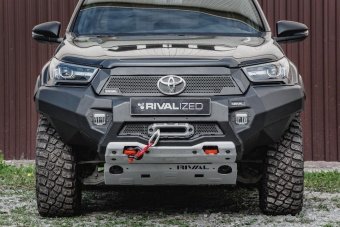 Бампер передний алюминиевый для Onyx Black 2021 Toyota Hilux 2015, 2016, 2017, 2018, 2019, 2020, 2021, 2022 и 2023 годов