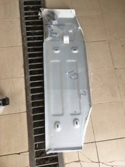 Защита бака (Алюминий) Toyota Hilux 2015, 2016, 2017, 2018 годов