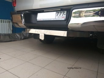 Фаркоп съемный (американский квадрат) Toyota Hilux 2015, 2016, 2017, 2018 годов